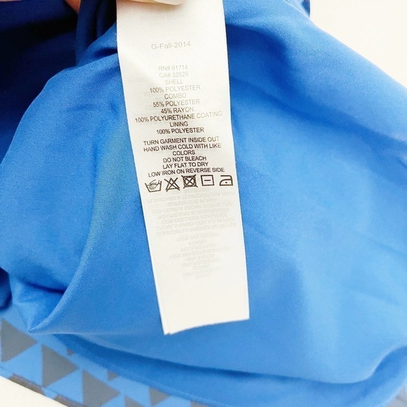 Armani Exchange Mini Skirt Leather Banded Waist SZ8 - Picture 5 of 7